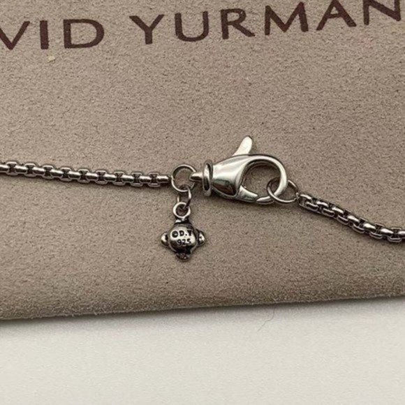 David Yurman Sterling Silver Crossover Bar Pendant Necklace - Picture 10 of 11